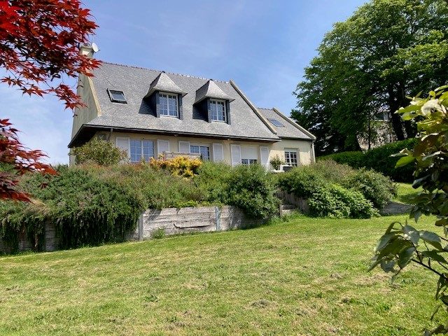 Nouvoitou : Maison 8 pièces 170 m²